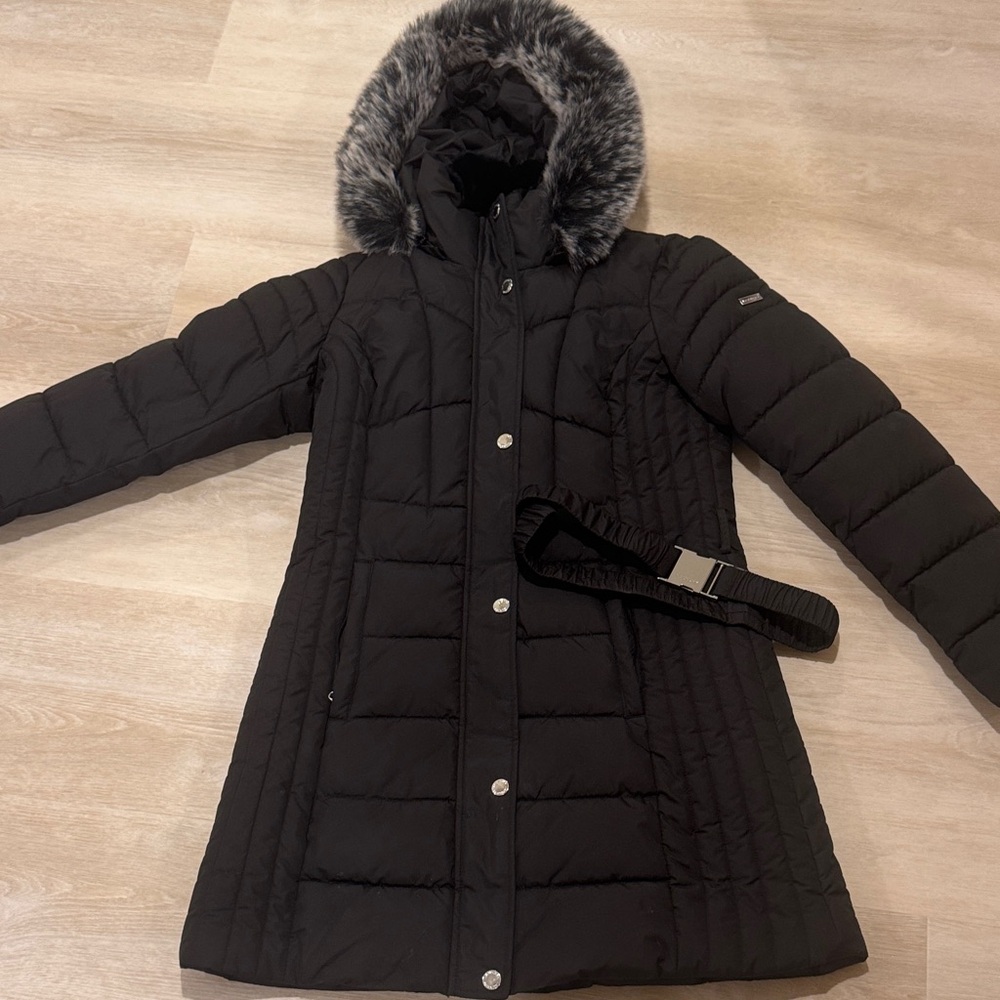 Laundry By Shelli Segal Black Puffer Coat with Faux Fur Hood